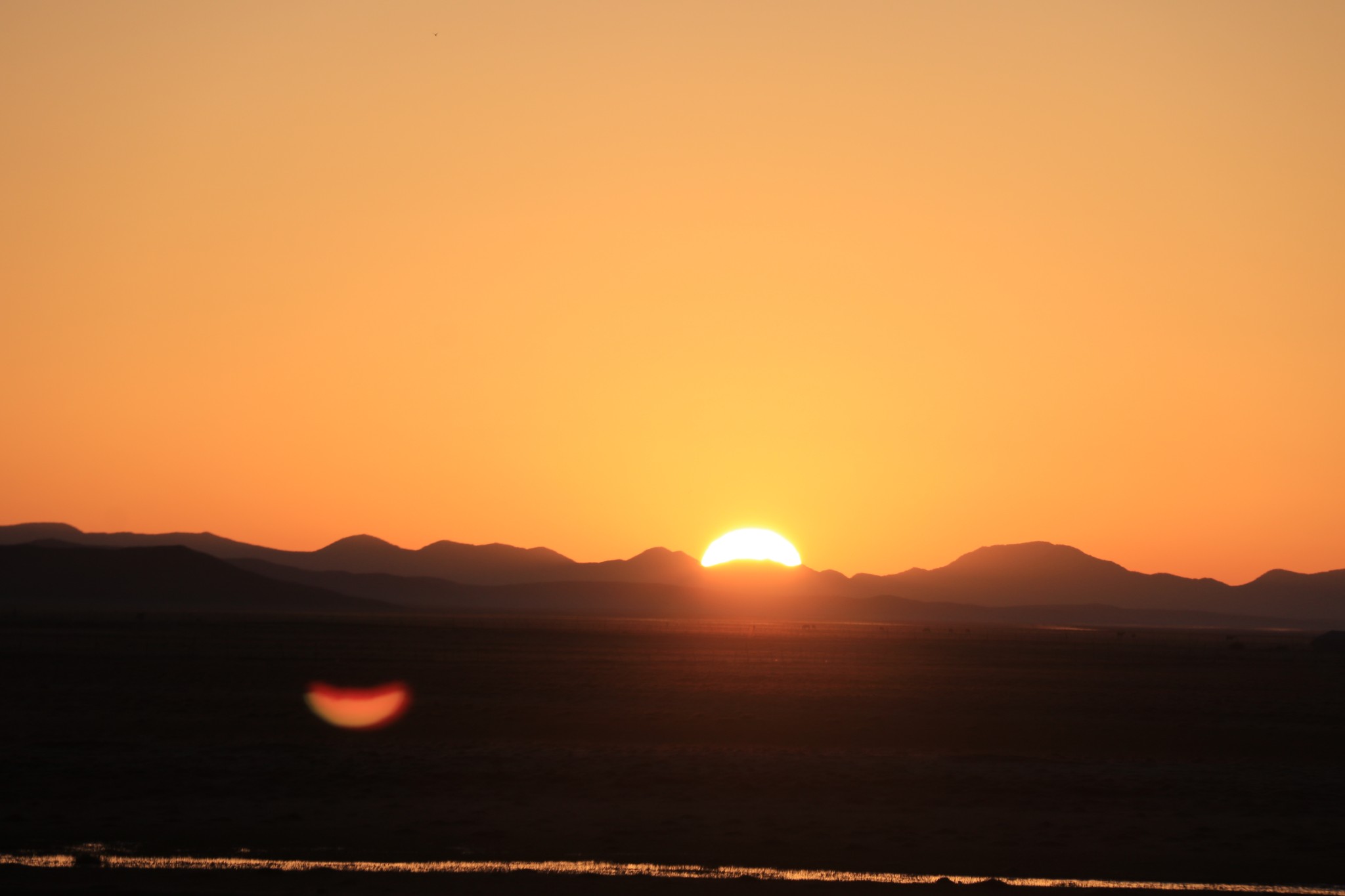 若尔盖大草原的日出-惊艳大地