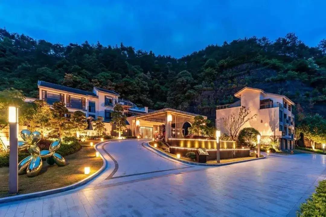 千岛湖祺悦度假村1晚套餐 888 起 一价全含 包三餐 酒水畅饮 儿童托管