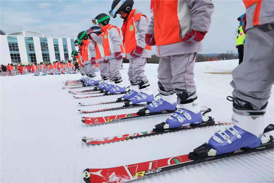 宁夏娅豪国际滑雪度假区门票