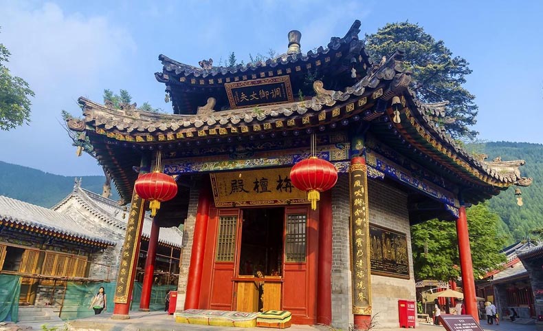 朝台祈福小朝台黛螺顶五爷庙殊像寺尊胜寺山西忻州佛教圣地五台山旅游