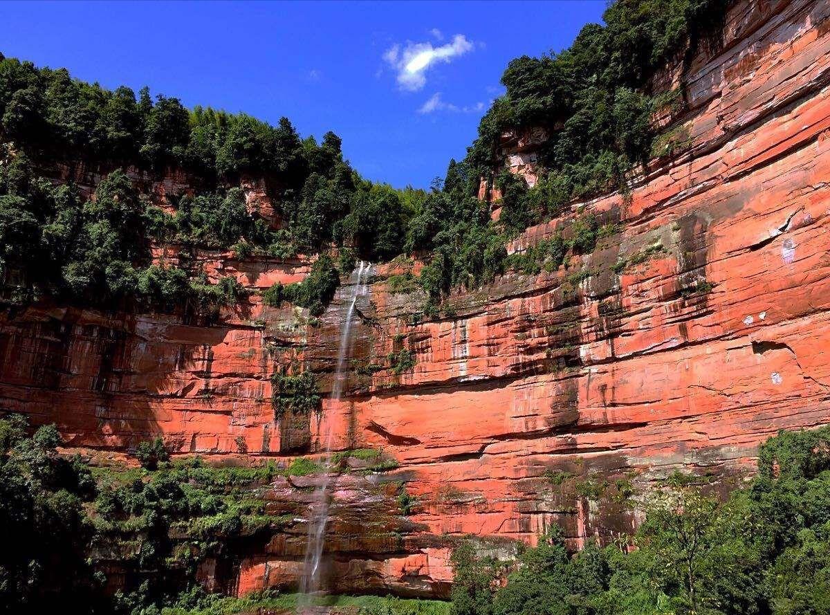 习水天泉国际旅游度假区 丹霞谷景区 古剑山2日游(赠送1正1早 升级