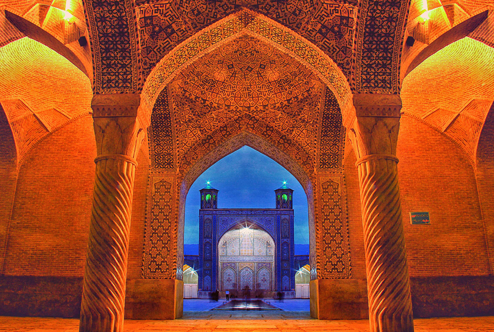 伊朗 朝圣之旅 11天10晚(马什哈德朝圣地 粉红清真寺