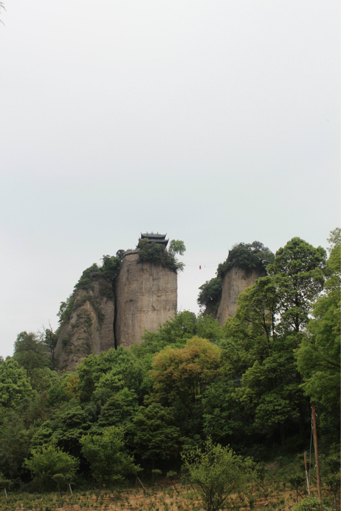 五一川西北纪行窦圌山