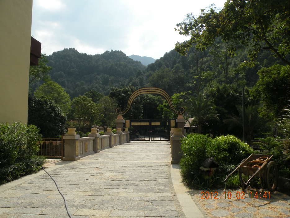 小池城区人口_小池古诗配画图片(3)