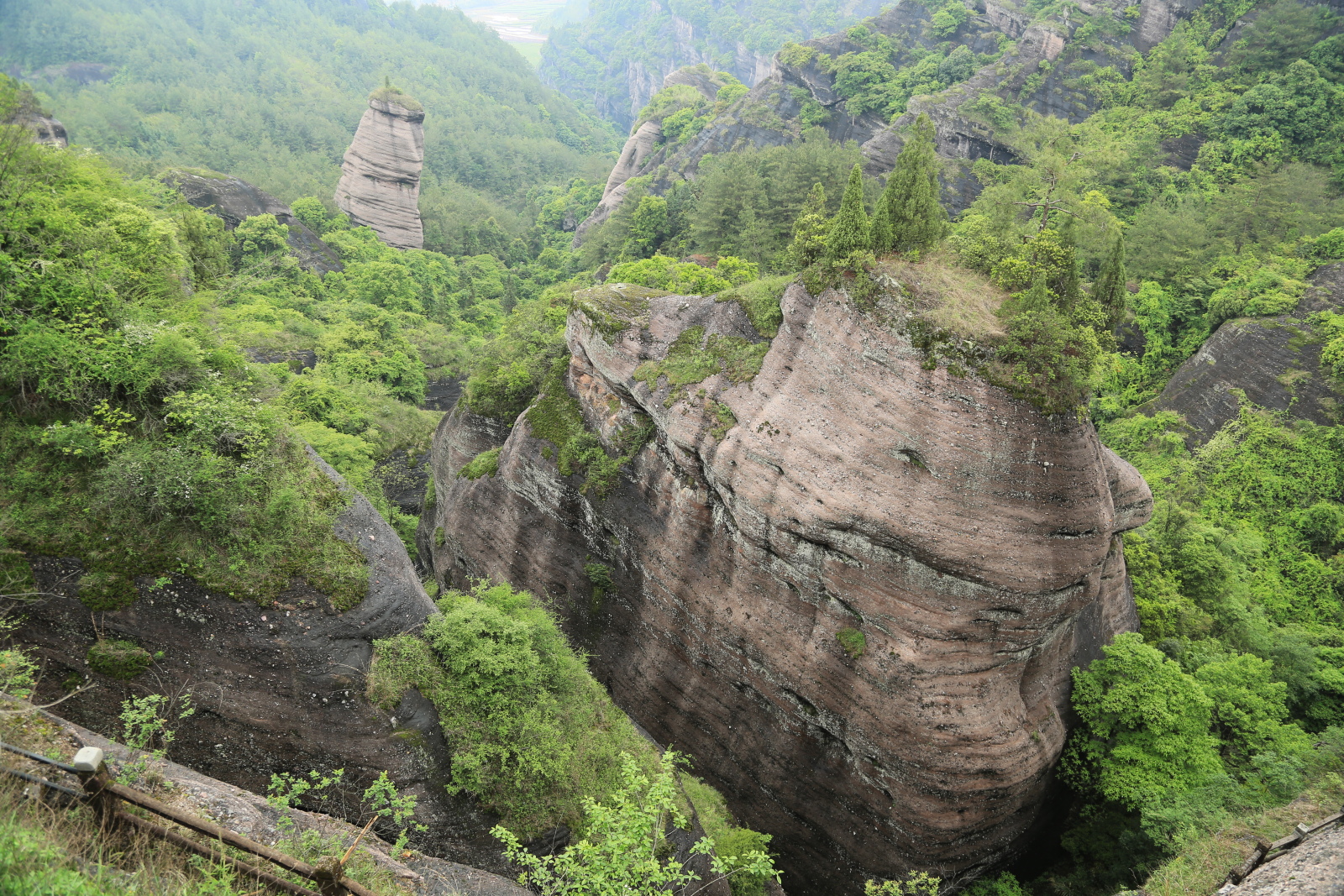 【连城景点图片】冠豸山长寿峰