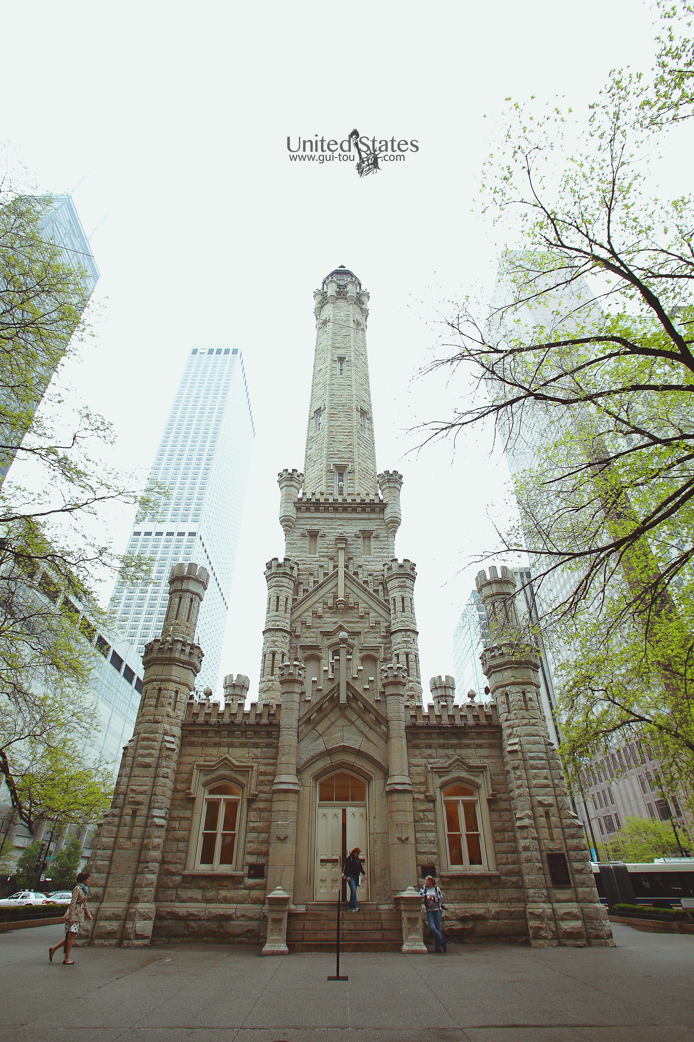 芝加哥水塔(water tower place)