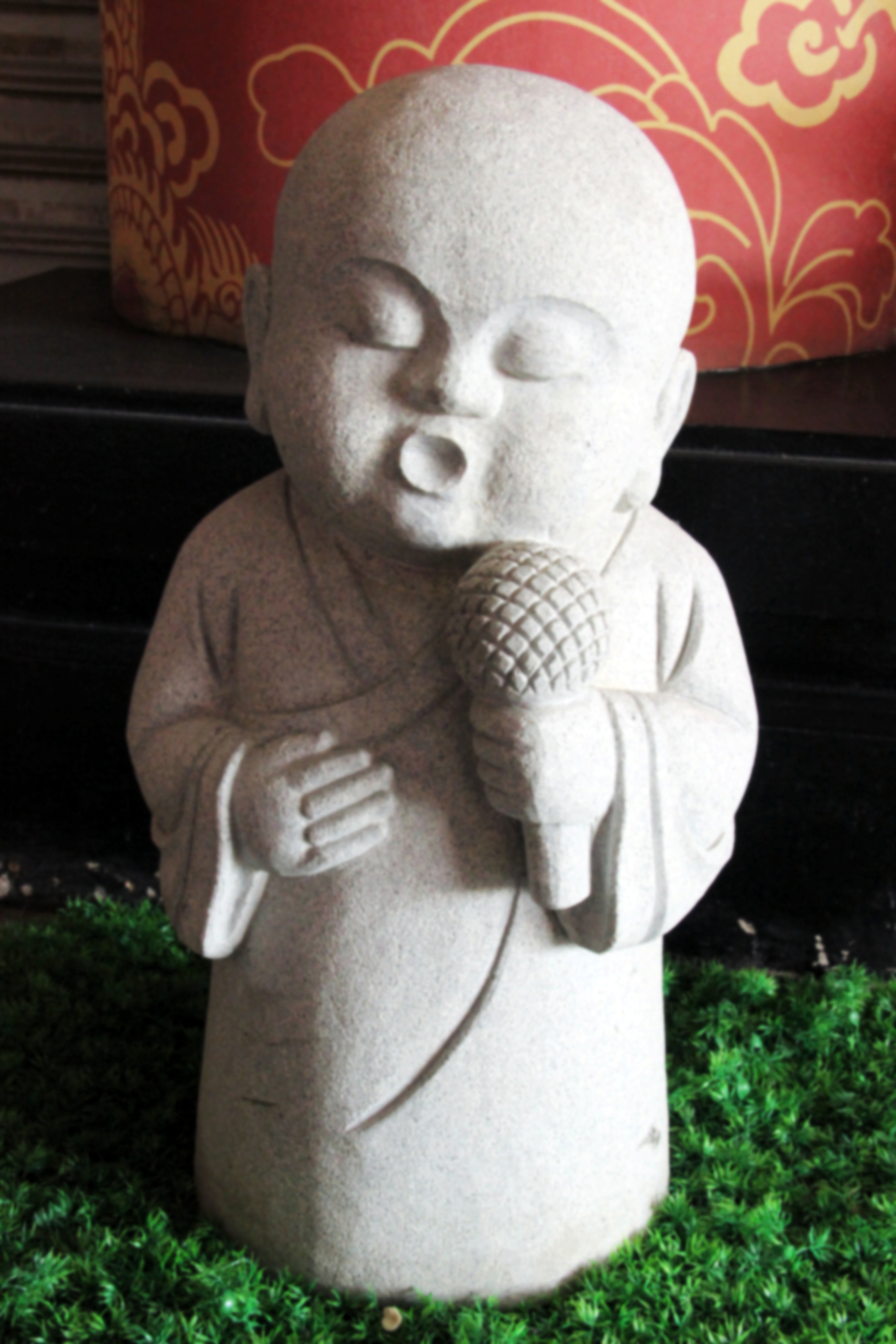 贪吃的人口_贪吃的变色龙图片