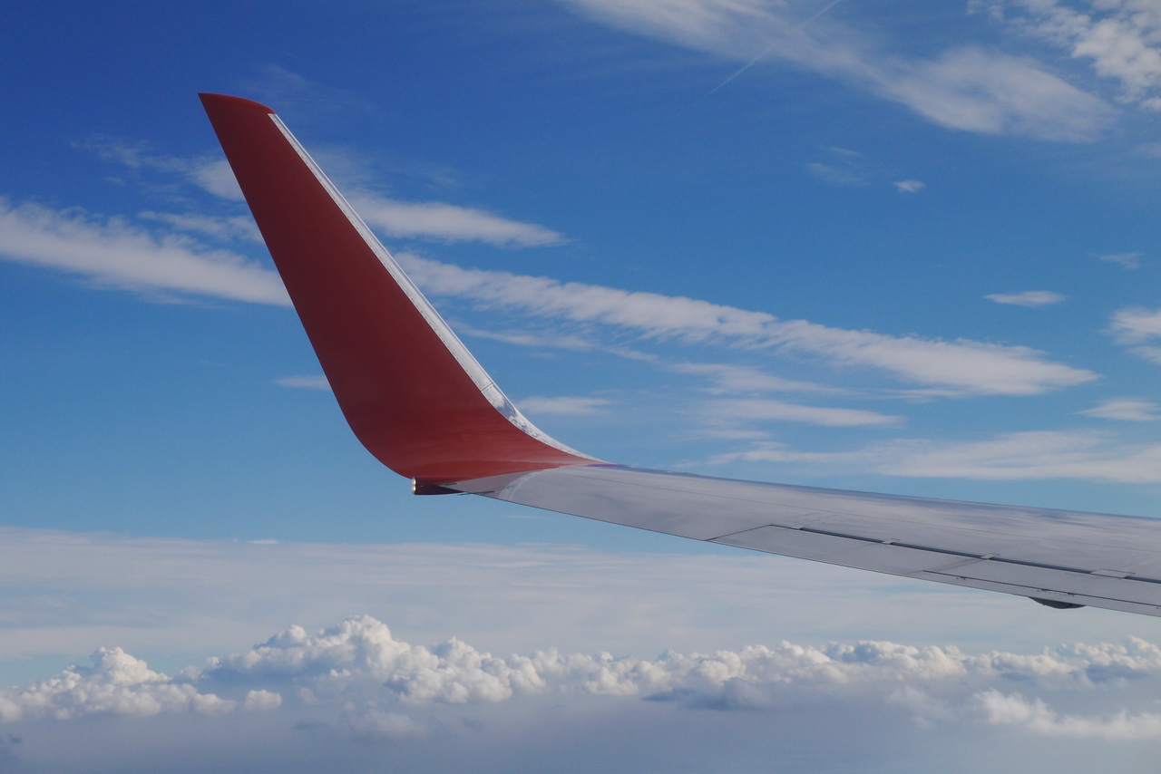 wKgB6lTxiQeAeuMFAANEcne_Ly413.jpeg?imageView2%2F2%2Fw%2F600%2Fh%2F600%2Fq%2F90