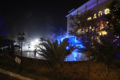 筠连巡司大雪山夜宿天河温泉冰火两重天