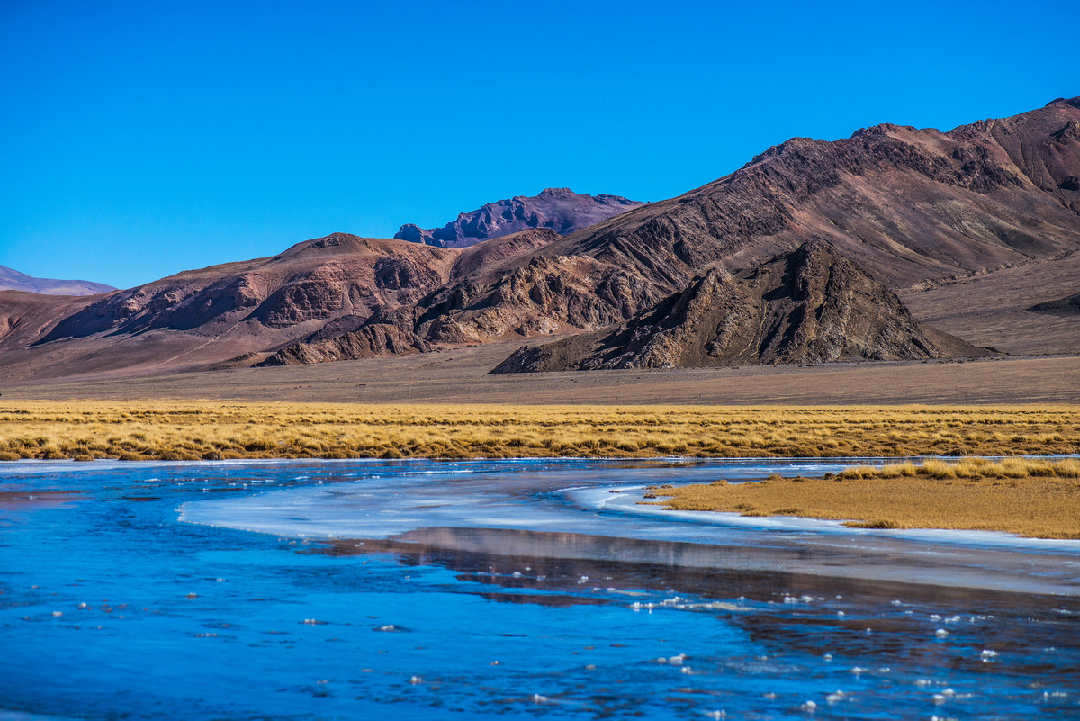 wKgB6lTSCCWAN3AuAAXdM7F_FK089.jpeg?imageView2%2F2%2Fw%2F680%2Fq%2F90