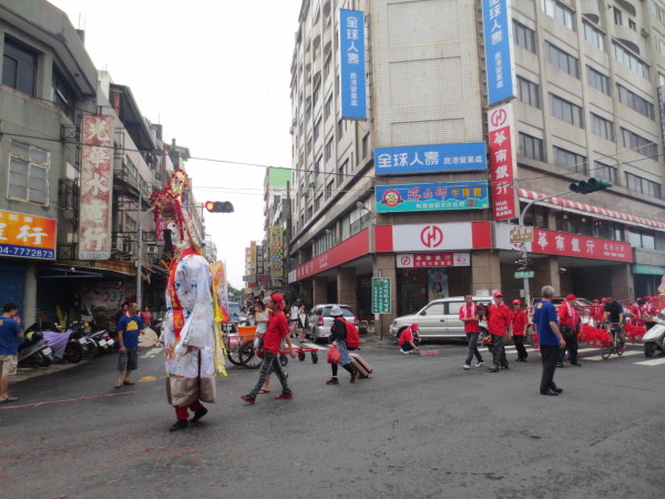 鹿港游玩攻略,鹿港游玩攻略一日游