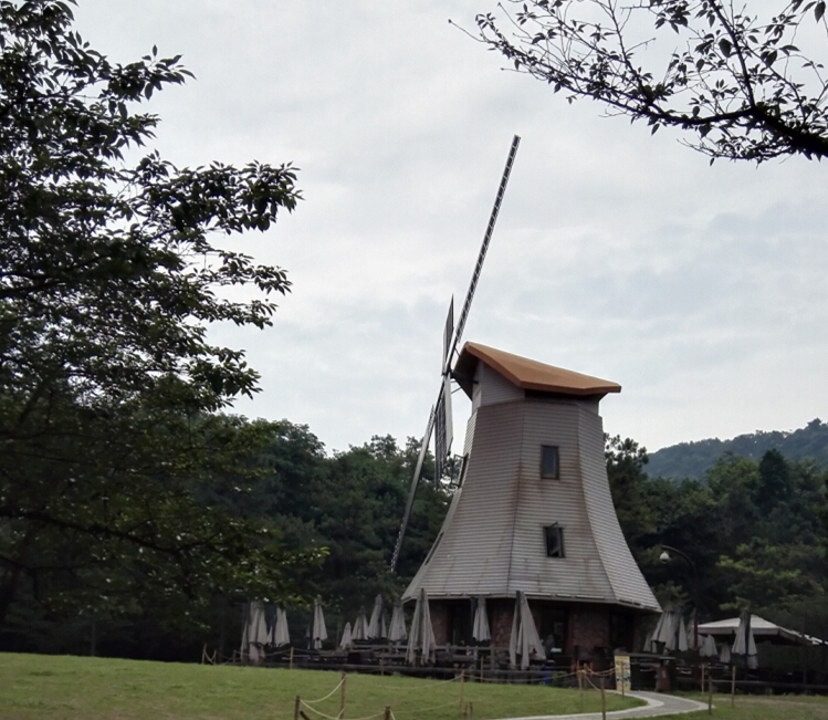 wKgBpVV-3VOAHTbyAAhf09cwwfY45.jpeg?imageView2%2F2%2Fw%2F600%2Fh%2F600%2Fq%2F90