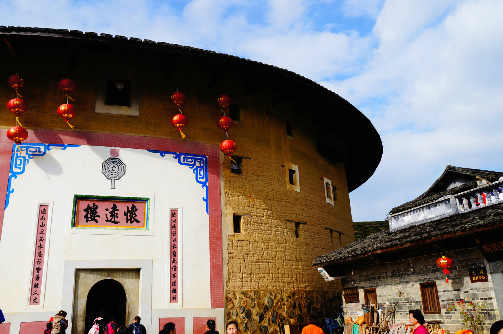 云水谣·土楼一日游(8.22-8.27正常发团 独家客家菜 一价全含)