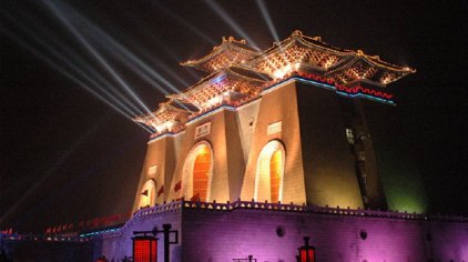 临汾市尧庙-华门旅游区是一个总面积三平方公里的颇具规模的旅游区.