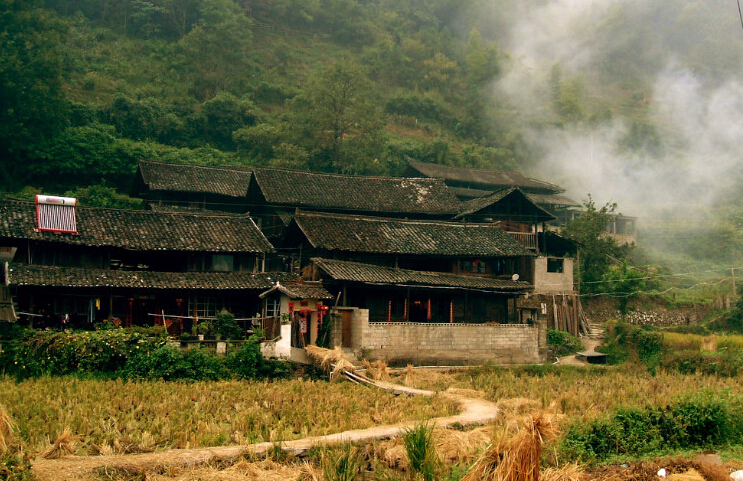 高椅古村:隐匿在湘西的世外桃源 地址:湖南省怀化市会同县高椅乡
