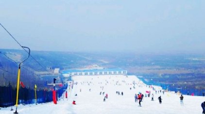 临沂茶山滑雪场门票