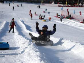 【精彩滑雪】沈阳怪坡国际滑雪场门票(含单板,双板)