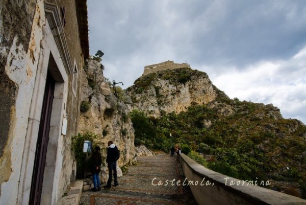 在天空之城,西西里和马耳他的七天,马耳他自助