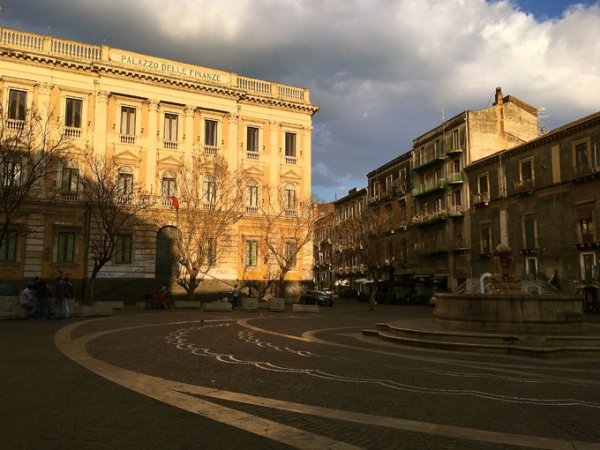 在天空之城,西西里和马耳他的七天,马耳他自助