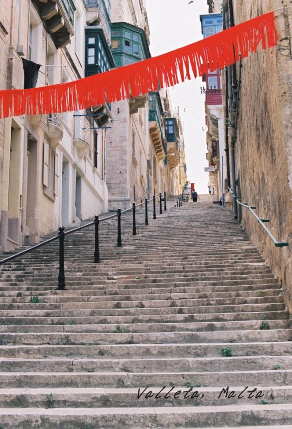 在天空之城,西西里和马耳他的七天,马耳他自助