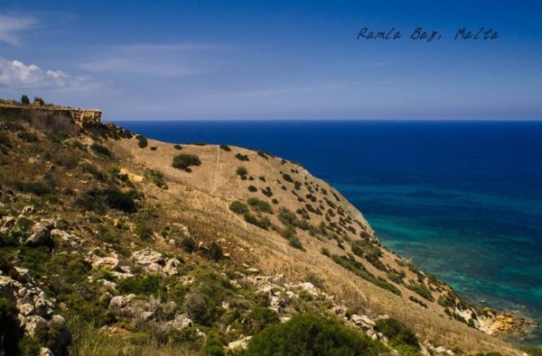 在天空之城,西西里和马耳他的七天,马耳他自助