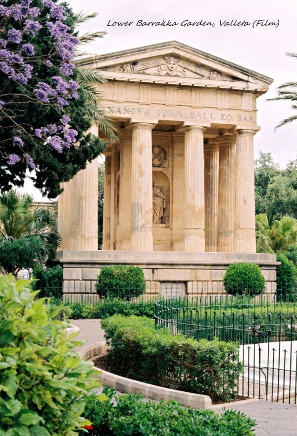 在天空之城,西西里和马耳他的七天,马耳他自助