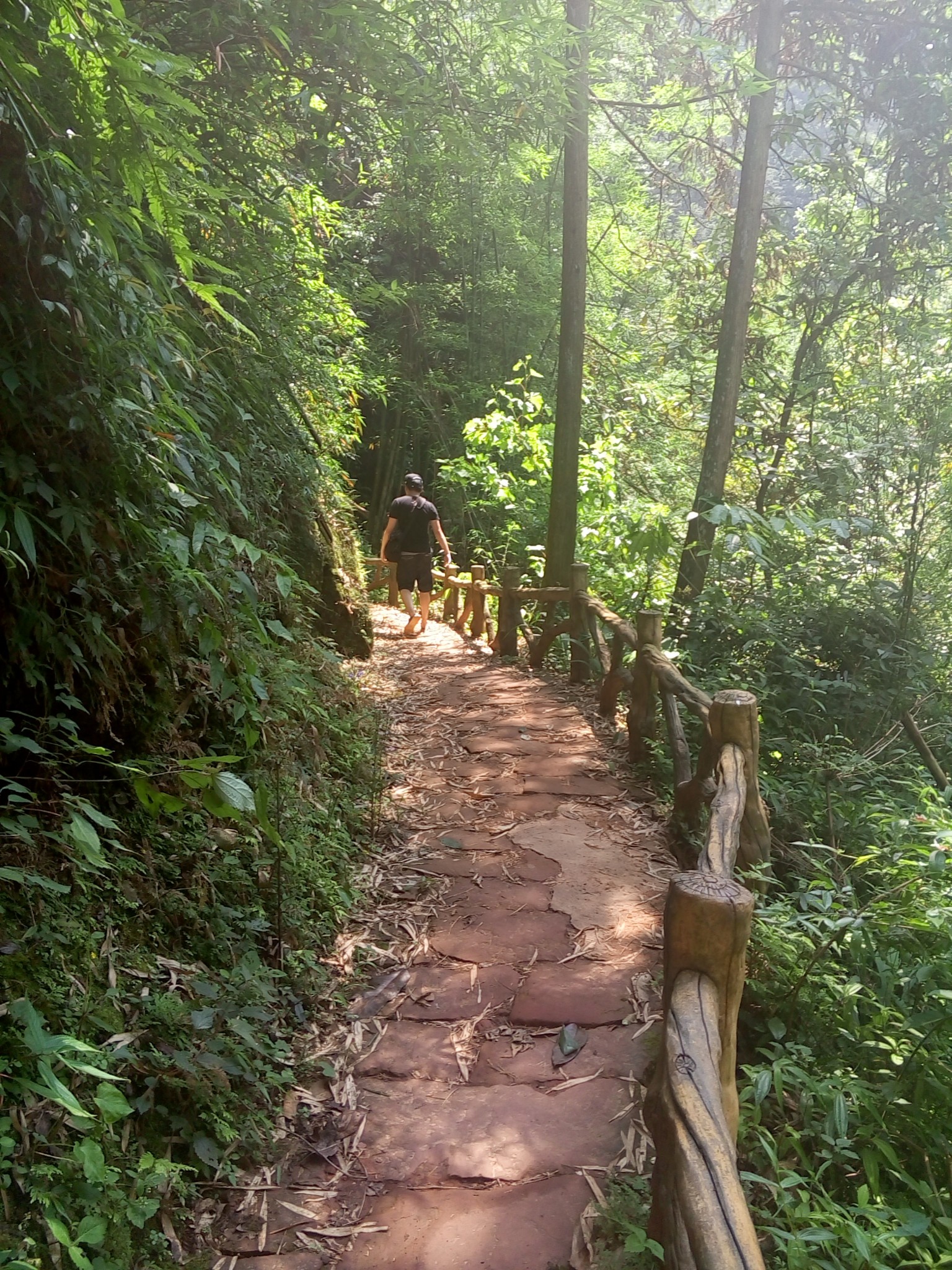 中山古镇 爱情天梯 大圆洞