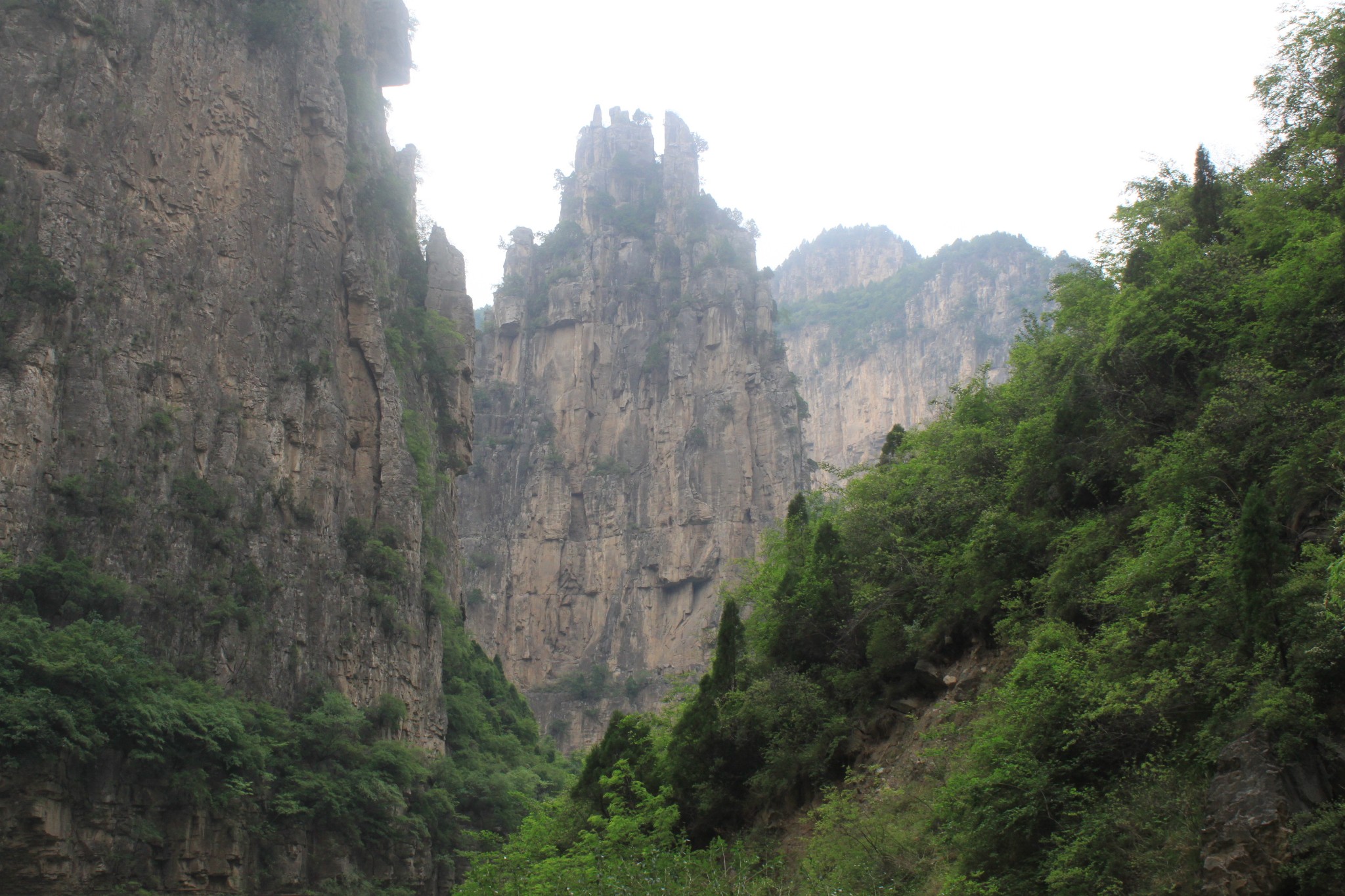 壶关县南河村人口_壶关县南塔底村(2)