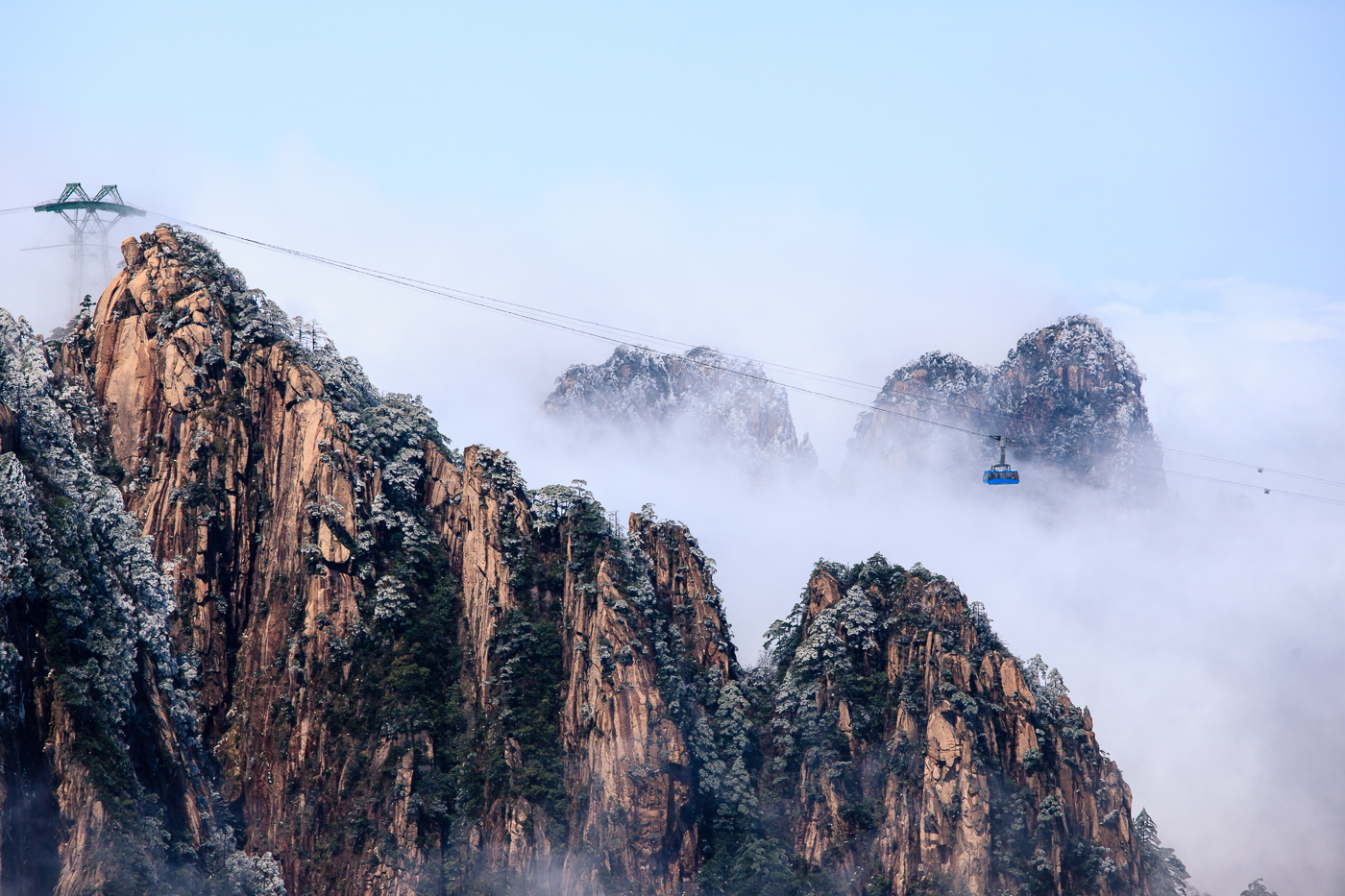 难忘冰雪下的黄山奇景