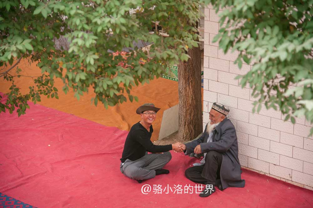 7月底打算暑假带孩子去新疆，适合去南疆还是北疆呢