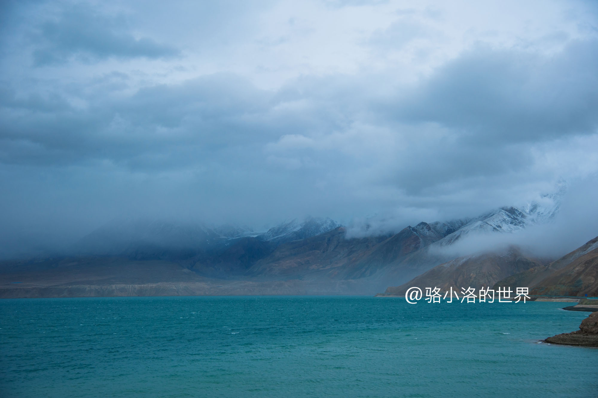 7月底打算暑假带孩子去新疆，适合去南疆还是北疆呢