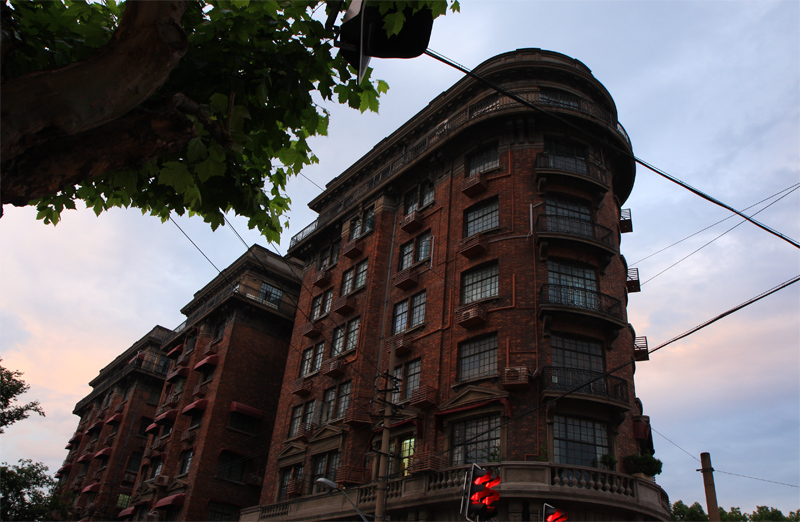 上海霞飞路的拐角《诺曼底大楼》 - 马蜂窝