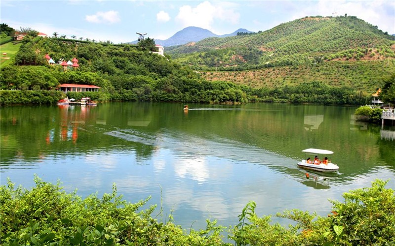 雁鸣湖旅游度假村图片