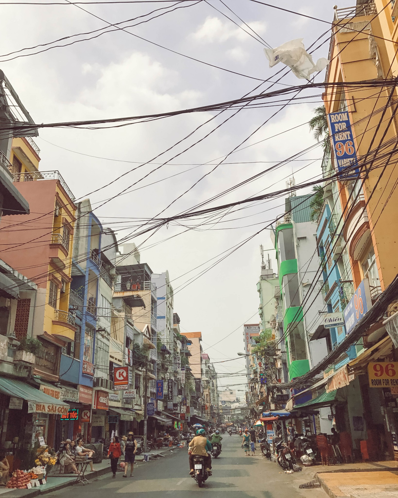 wKgBZ1kj9weAUCjhAA9A9rS1ac869.jpeg?imageView2%2F2%2Fw%2F680%2Fq%2F90