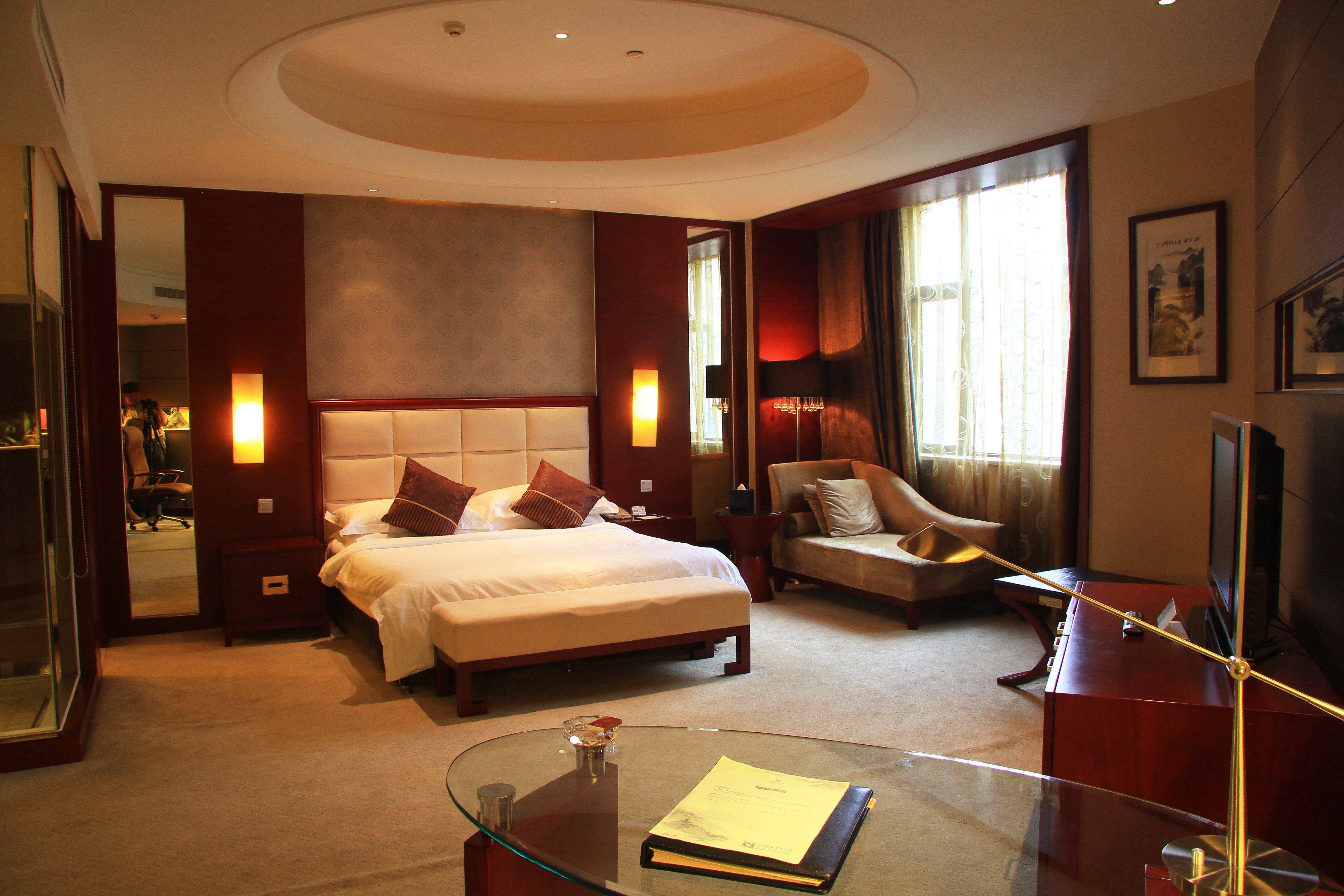 海宇温泉大酒店住宿一晚 双人自助早餐 双人温泉