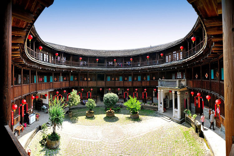 永定土楼·高北土楼王纯玩一日游(12人vip小团 无购物无推销 大鱼海棠