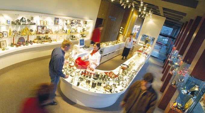                黄金博物馆礼品店