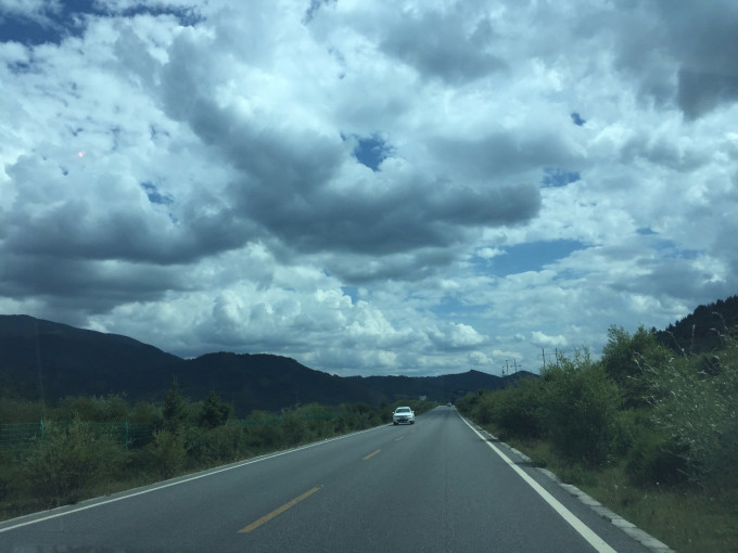 怎么才算有意义的旅行 wKgBZ1mIGBaAShYBAAcjS0fAibc32.jpeg?imageView2%2F2%2Fw%2F680%2Fq%2F90%7CimageMogr2%2Fstrip%2Fquality%2F90