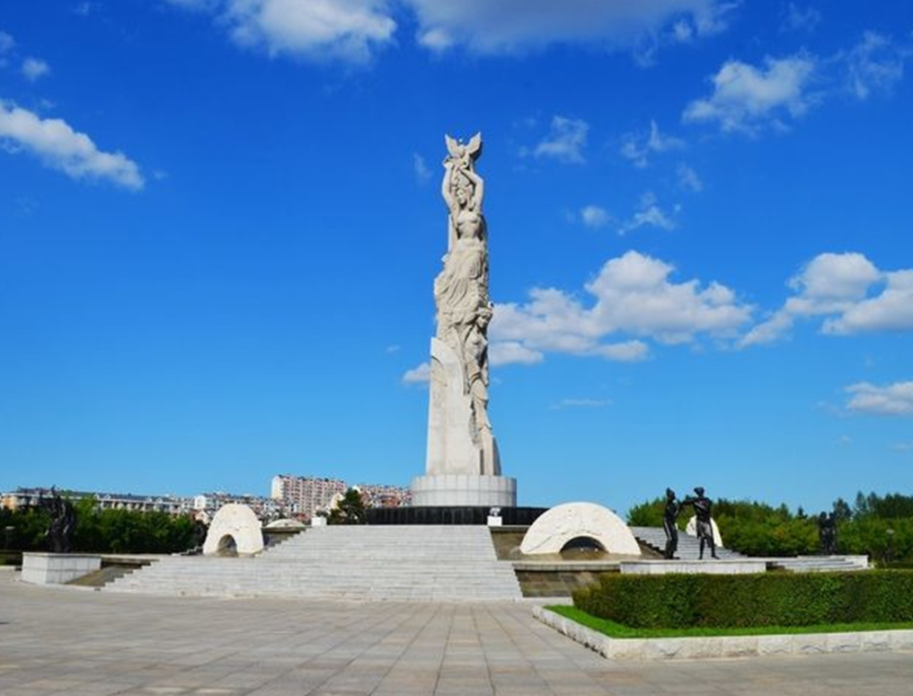 【东三省名胜赏游】长春世界雕塑公园