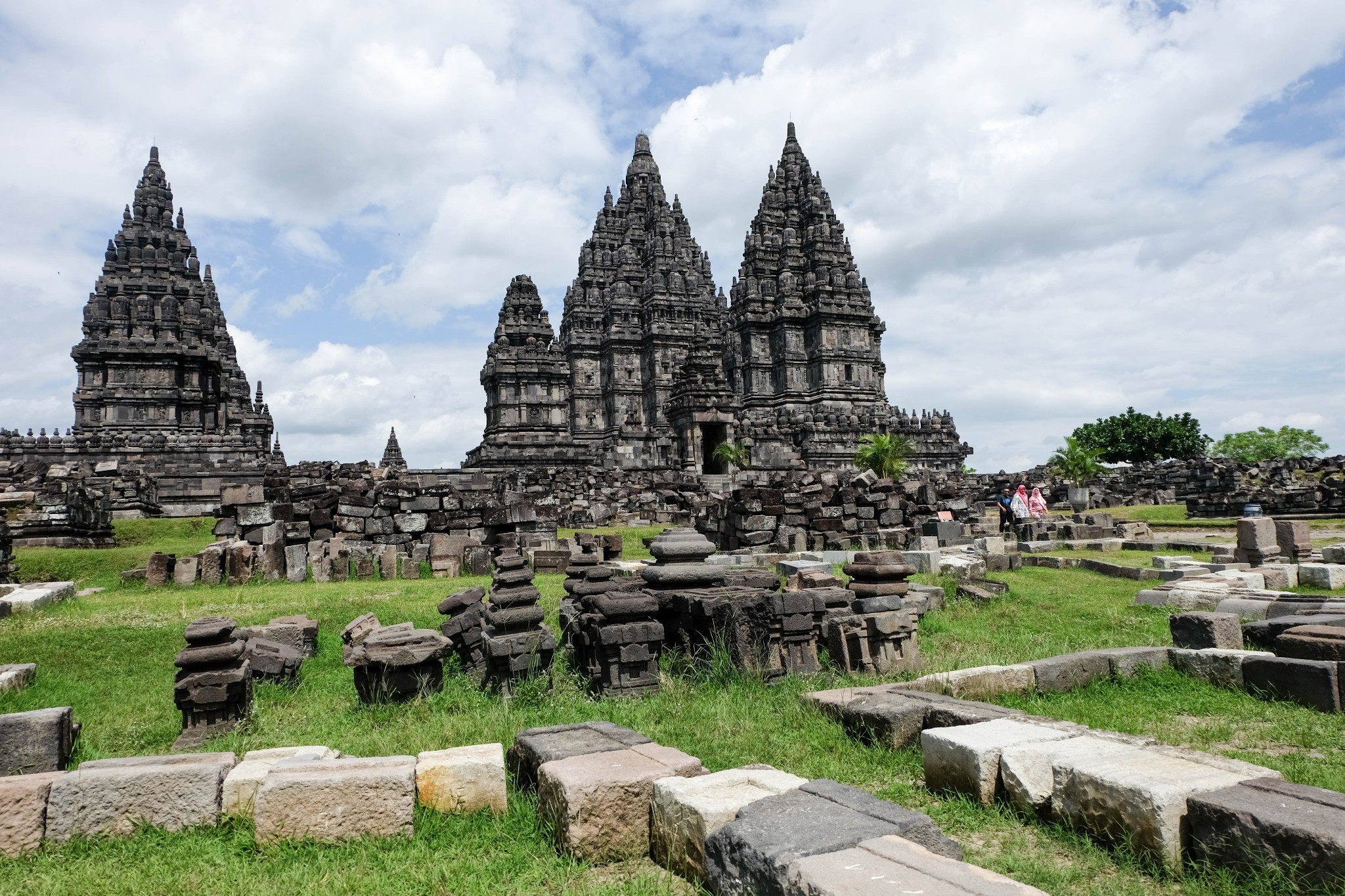 文化苦旅与冷酷仙境——爪哇岛之行