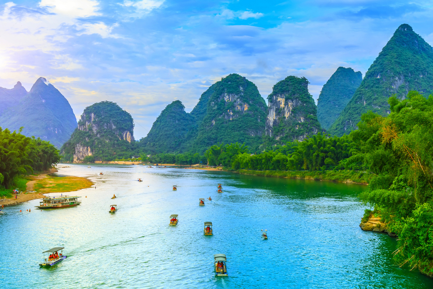 桂林旅游纯玩阳朔遇龙河竹筏漂流 银子岩纯玩一日游(独家设计商务车