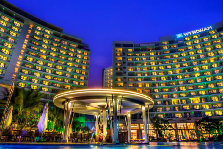 【温德姆楼】三亚湾丽禾温德姆酒店 景点 美食套餐 任意套餐连住2晚及