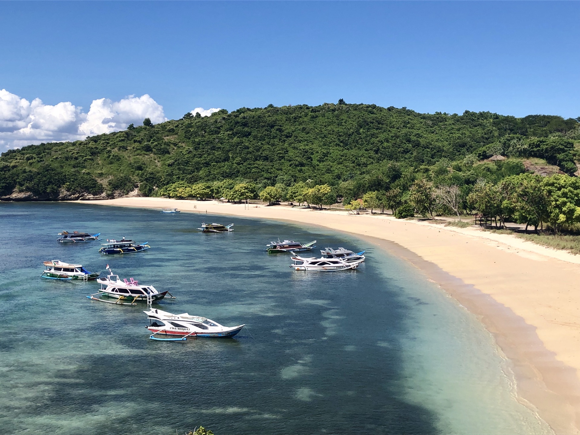 龍目島