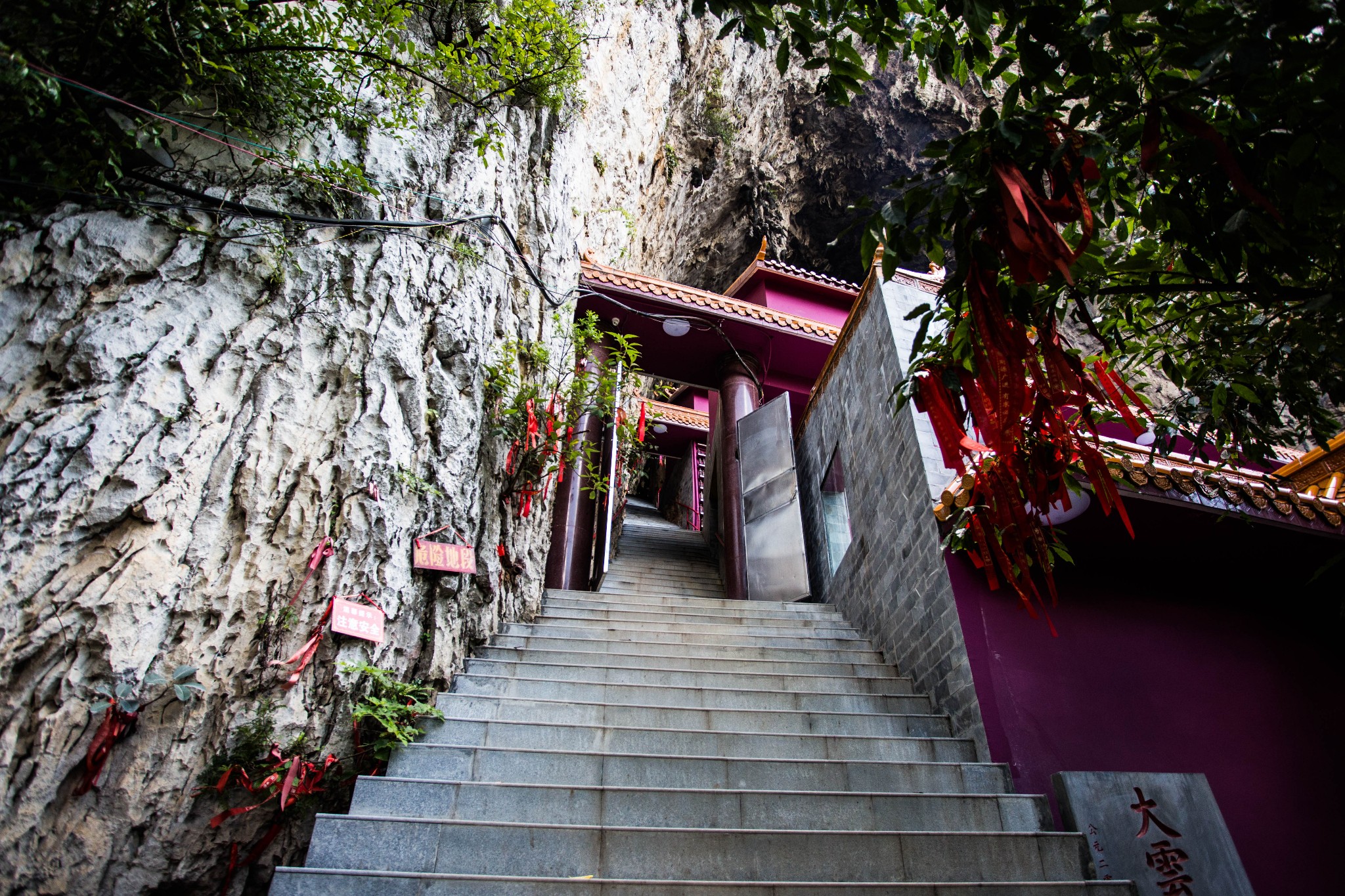 朝拜萬佛寺圖片90,興義旅遊景點,風景名勝 - 馬蜂窩圖庫 - 馬蜂窩