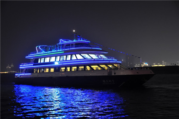 南昌凯莱大饭店高级城景客房1晚 (滕王阁景区/滕王阁游轮船票/滕王