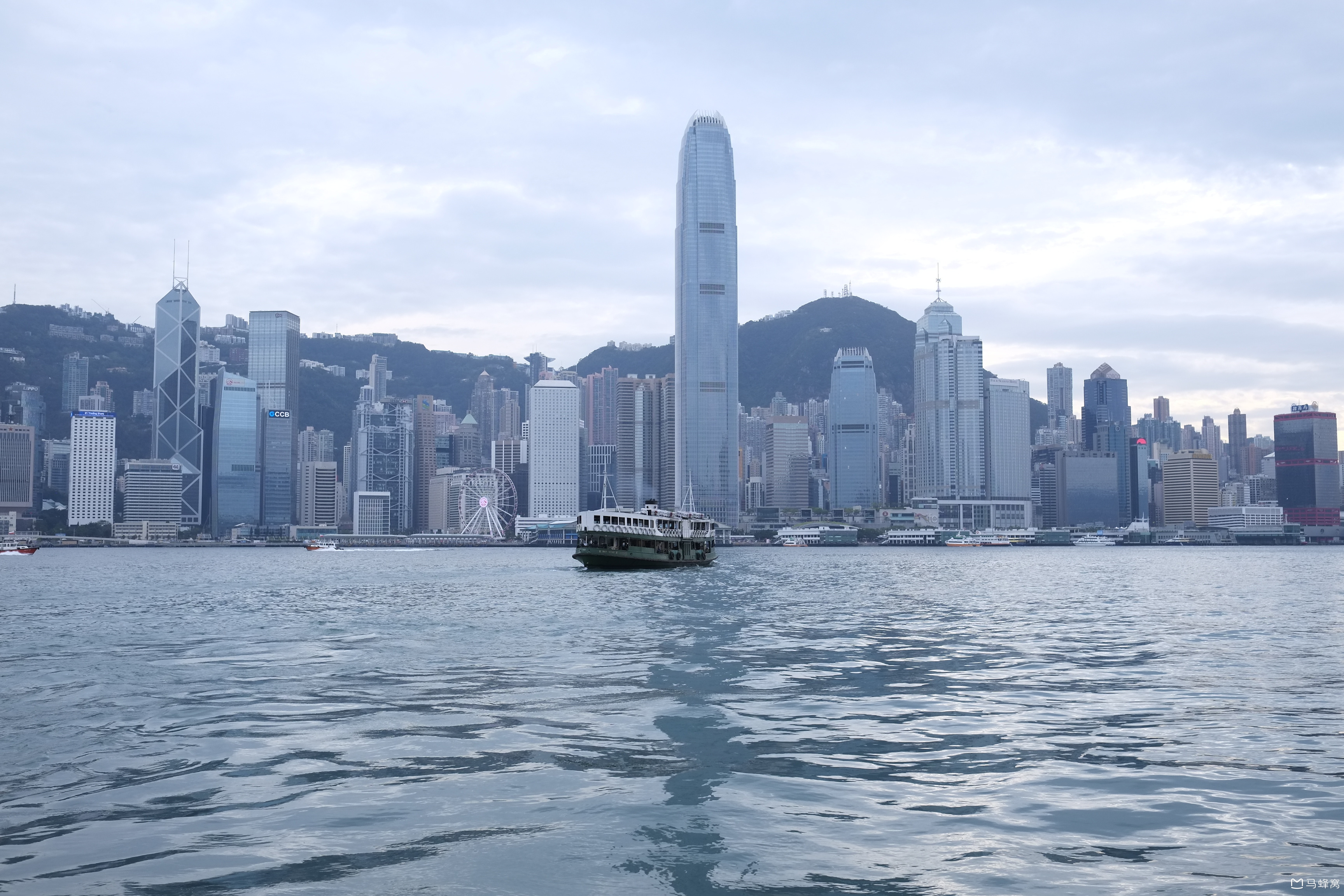 去香港维多利亚港,住哪里方便?_马蜂窝问答 - 马蜂窝