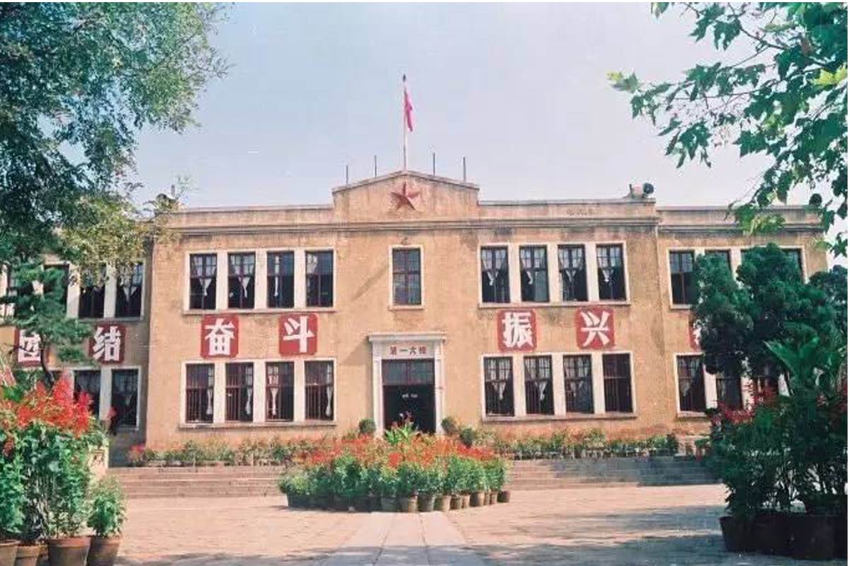 青岛铁中——一个仍然可以怀旧的地方