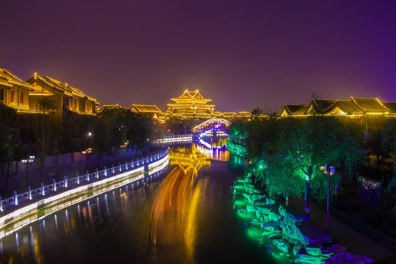 开封水系夜景图片