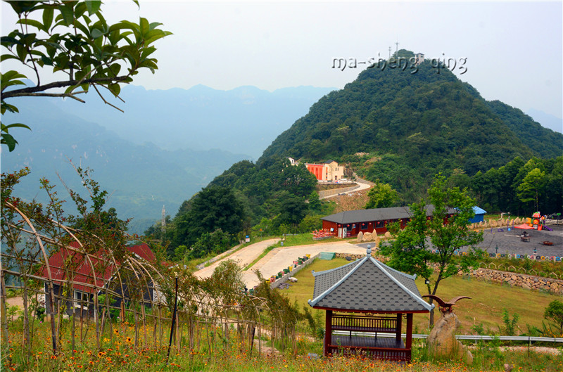 长阳龙池山