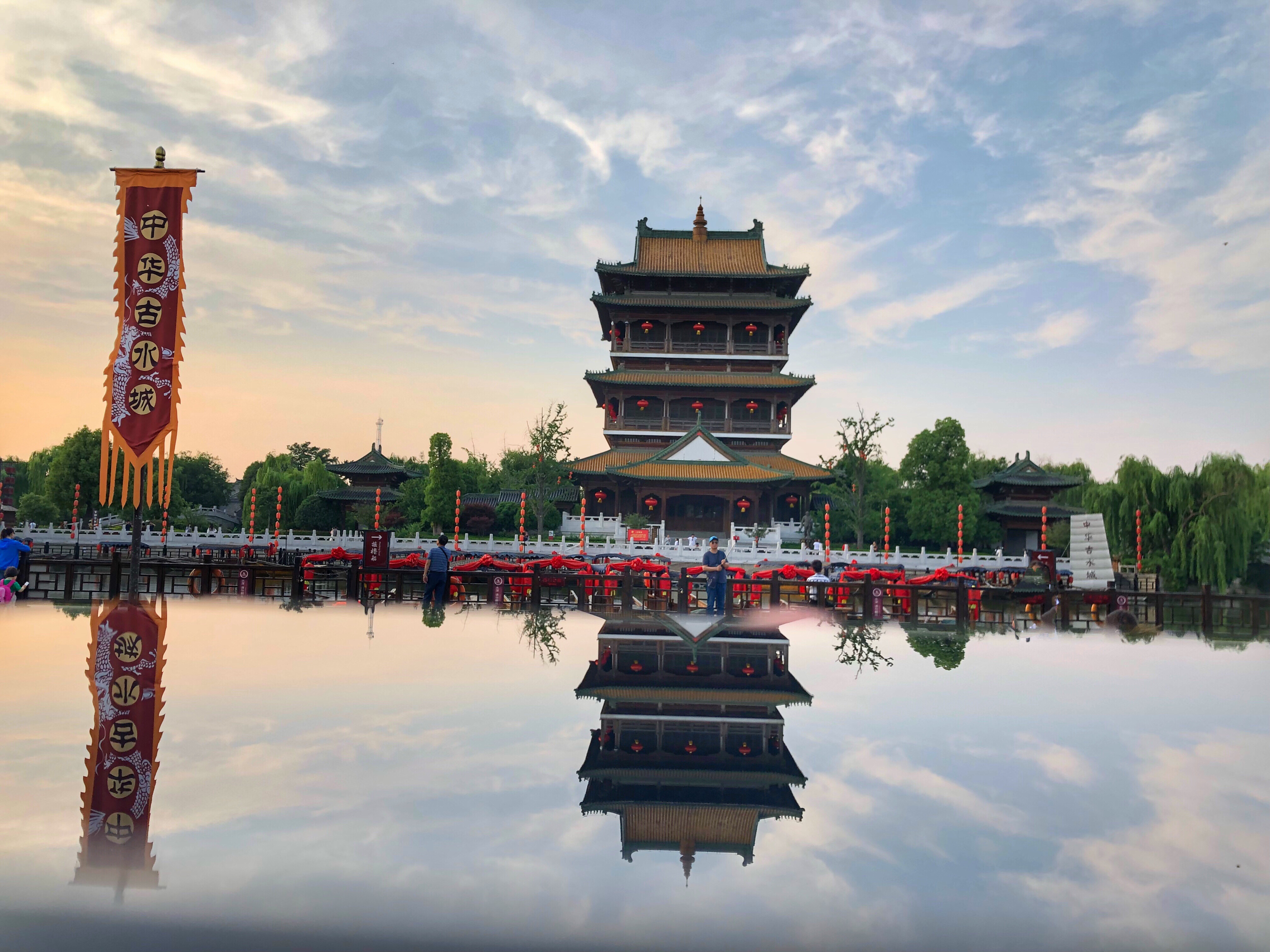 台儿庄复兴广场攻略,复兴广场门票_地址,复兴广场游览攻略 - 马蜂窝